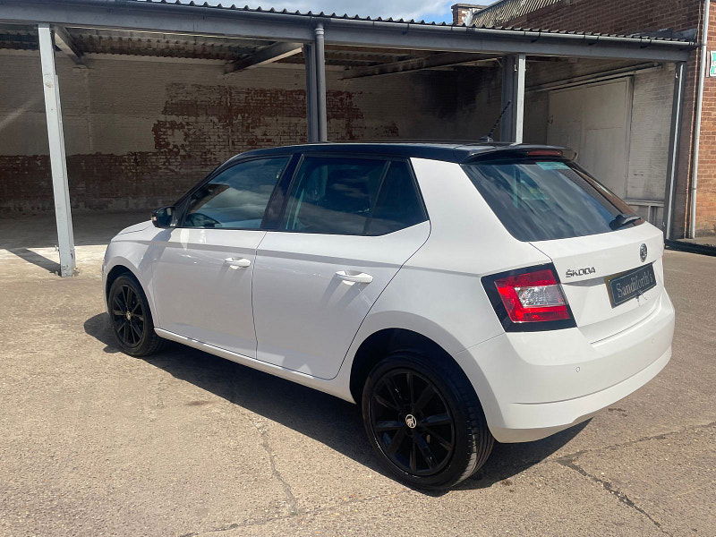 Skoda Fabia 1.2 TSI Colour Edition Hatchback 5dr Petrol Manual Euro 6 (s/s) (90 ps) 5dr Manual 2025