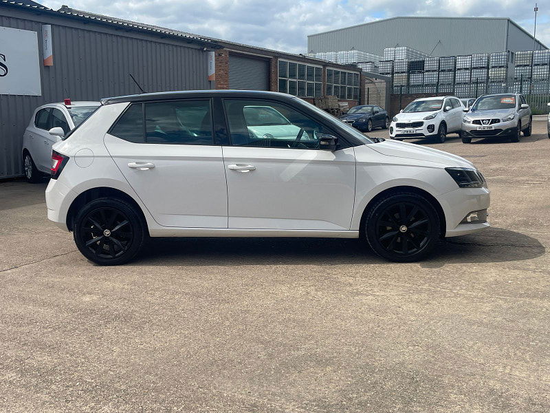 Skoda Fabia 1.2 TSI Colour Edition Hatchback 5dr Petrol Manual Euro 6 (s/s) (90 ps) 5dr Manual 2025