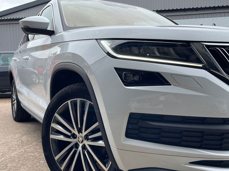 Skoda Kodiaq 2.0 TDI Laurin & Klement SUV 5dr Diesel DSG 4WD Euro 6 (s/s) (7 Seat) (150 ps) 5dr Automatic 2025