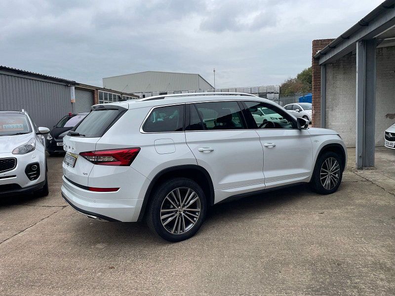 Skoda Kodiaq 2.0 TDI Laurin & Klement SUV 5dr Diesel DSG 4WD Euro 6 (s/s) (7 Seat) (150 ps) 5dr Automatic 2025