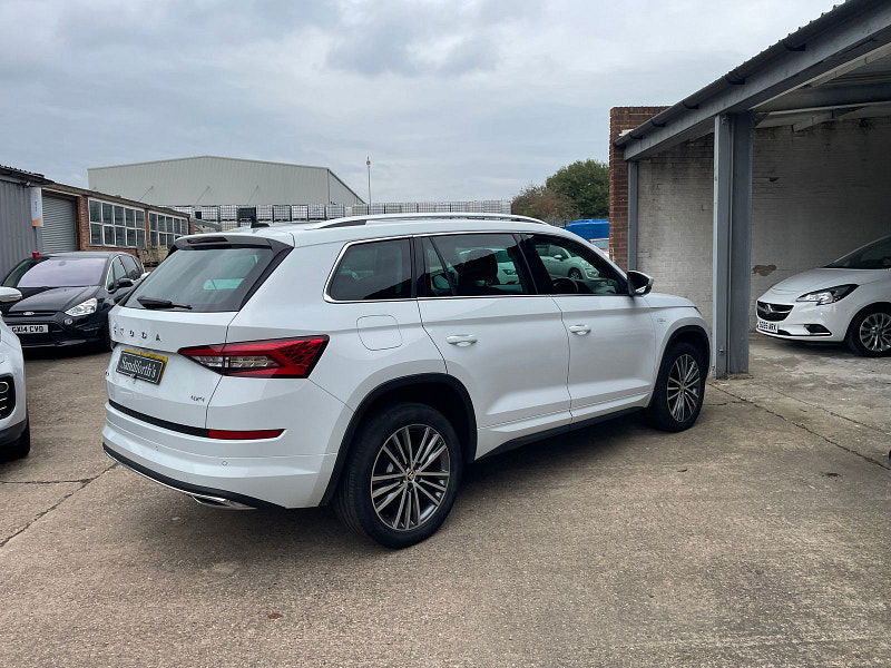 Skoda Kodiaq 2.0 TDI Laurin & Klement SUV 5dr Diesel DSG 4WD Euro 6 (s/s) (7 Seat) (150 ps) 5dr Automatic 2025
