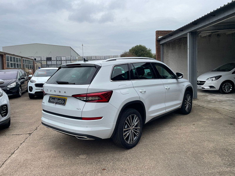 Skoda Kodiaq 2.0 TDI Laurin & Klement SUV 5dr Diesel DSG 4WD Euro 6 (s/s) (7 Seat) (150 ps) 5dr Automatic 2025