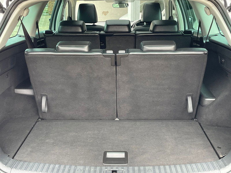 Skoda Kodiaq 2.0 TDI Laurin & Klement SUV 5dr Diesel DSG 4WD Euro 6 (s/s) (7 Seat) (150 ps) 5dr Automatic 2025
