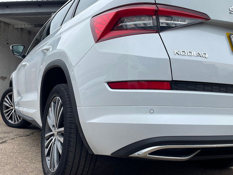Skoda Kodiaq 2.0 TDI Laurin & Klement SUV 5dr Diesel DSG 4WD Euro 6 (s/s) (7 Seat) (150 ps) 5dr Automatic 2025