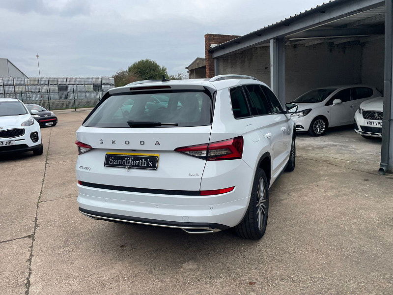 Skoda Kodiaq 2.0 TDI Laurin & Klement SUV 5dr Diesel DSG 4WD Euro 6 (s/s) (7 Seat) (150 ps) 5dr Automatic 2025