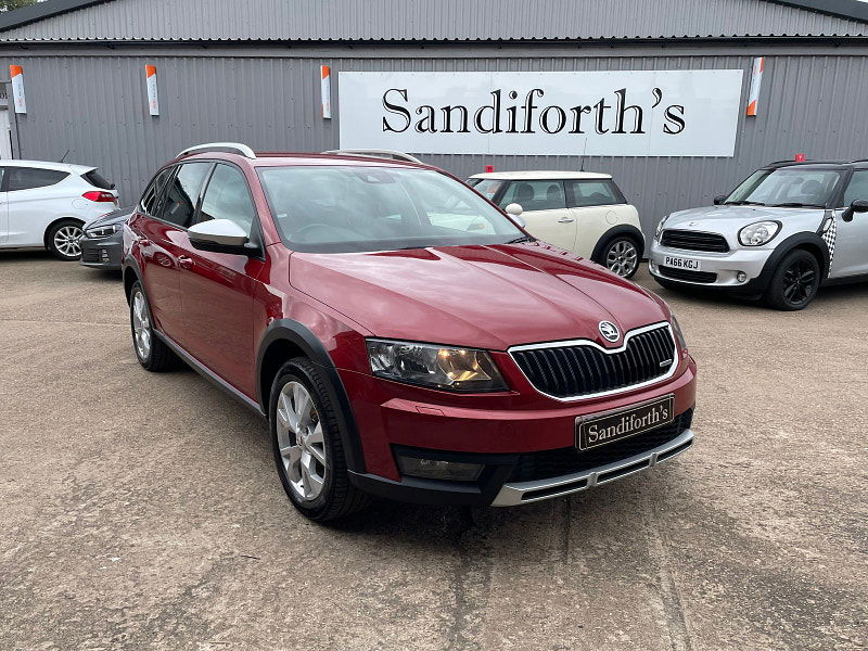 Skoda Octavia 2.0 TDI Scout Estate 5dr Diesel DSG 4WD Euro 6 (s/s) (184 ps) 5dr Automatic 2024