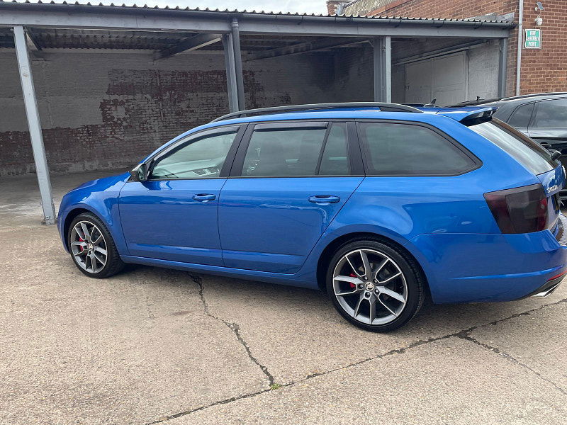 Skoda Octavia 2.0 TDI vRS Estate 5dr Diesel DSG Euro 6 (s/s) (SNav) (184 ps) 5dr Automatic 2025