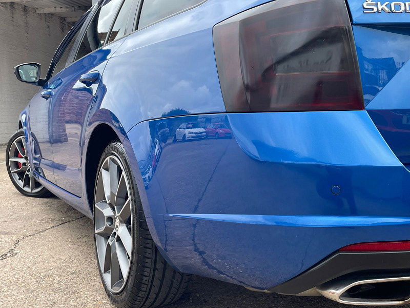 Skoda Octavia 2.0 TDI vRS Estate 5dr Diesel DSG Euro 6 (s/s) (SNav) (184 ps) 5dr Automatic 2025
