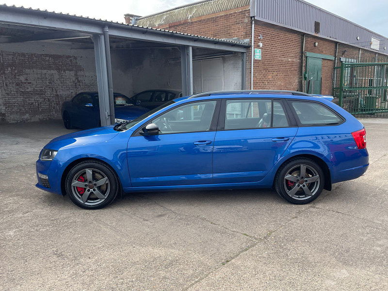 Skoda Octavia 2.0 TDI vRS Estate 5dr Diesel Manual Euro 6 (s/s) (Nav) (184 ps) Cam Belt Changed, 8 Services  5dr Manual 2024