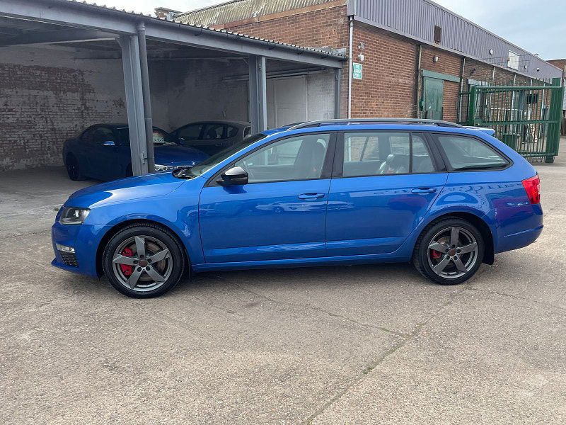 Skoda Octavia 2.0 TDI vRS Estate 5dr Diesel Manual Euro 6 (s/s) (Nav) (184 ps) Cam Belt Changed, 8 Services  5dr Manual 2024