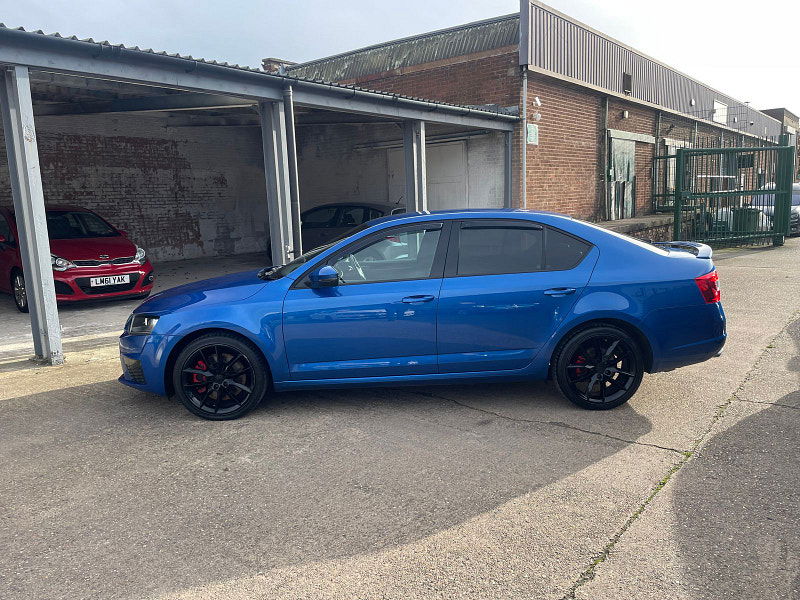 Skoda Octavia 2.0 TDI vRS Hatchback 5dr Diesel Manual Euro 5 (s/s) (184 ps) 5dr Manual 2025