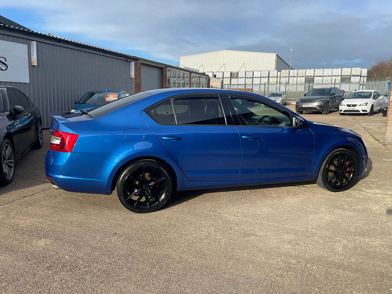 Skoda Octavia 2.0 TDI vRS Hatchback 5dr Diesel Manual Euro 5 (s/s) (184 ps) 5dr Manual 2025