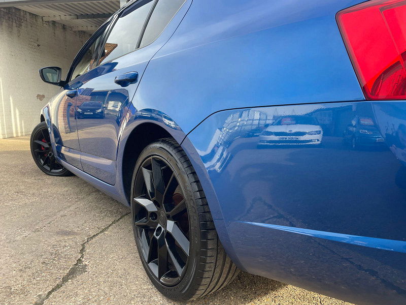 Skoda Octavia 2.0 TDI vRS Hatchback 5dr Diesel Manual Euro 5 (s/s) (184 ps) 5dr Manual 2025