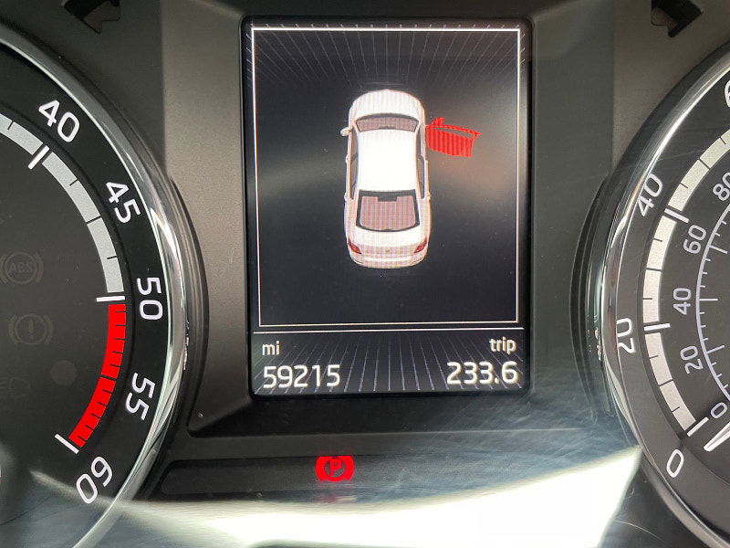 Skoda Octavia 2.0 TDI vRS Hatchback 5dr Diesel Manual Euro 6 (s/s) (SNav) (184 ps) 5dr Manual 2025