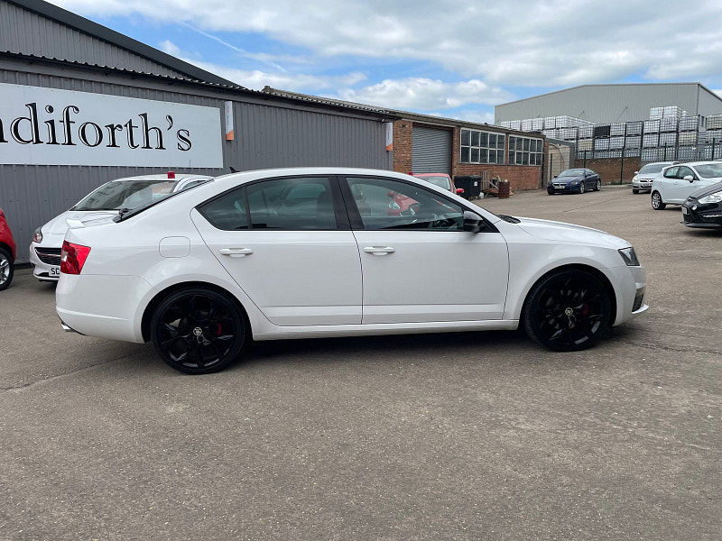 Skoda Octavia 2.0 TDI vRS Hatchback 5dr Diesel Manual Euro 6 (s/s) (SNav) (184 ps) 5dr Manual 2025