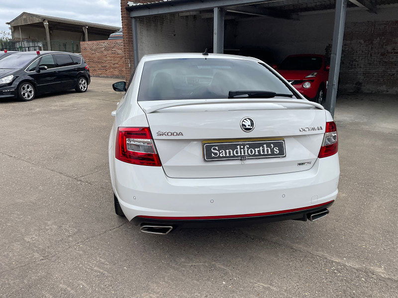 Skoda Octavia 2.0 TDI vRS Hatchback 5dr Diesel Manual Euro 6 (s/s) (SNav) (184 ps) 5dr Manual 2025