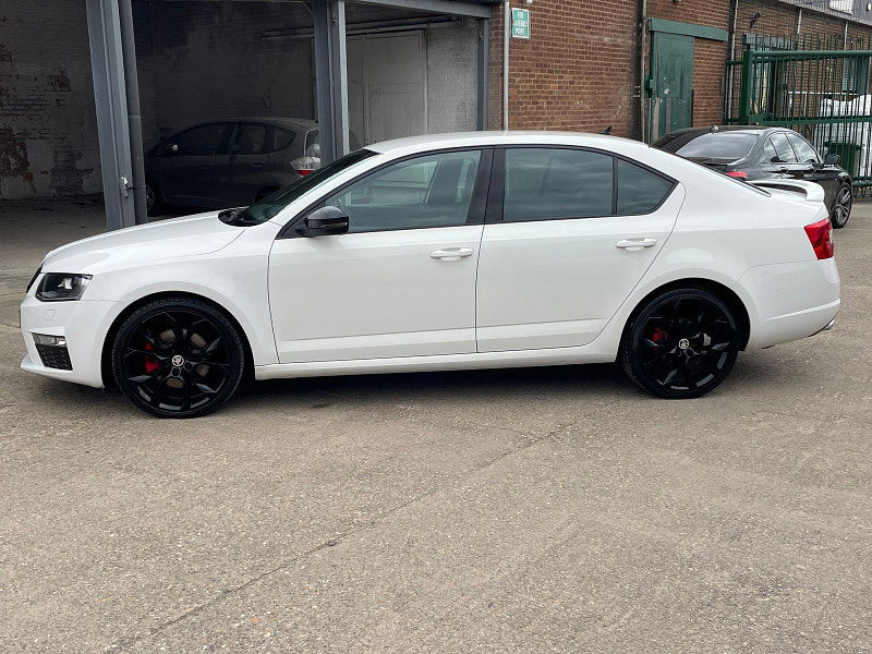 Skoda Octavia 2.0 TDI vRS Hatchback 5dr Diesel Manual Euro 6 (s/s) (SNav) (184 ps) 5dr Manual 2025
