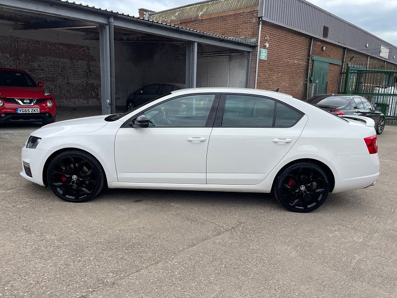 Skoda Octavia 2.0 TDI vRS Hatchback 5dr Diesel Manual Euro 6 (s/s) (SNav) (184 ps) 5dr Manual 2025