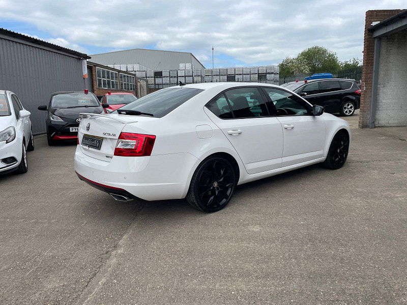 Skoda Octavia 2.0 TDI vRS Hatchback 5dr Diesel Manual Euro 6 (s/s) (SNav) (184 ps) 5dr Manual 2025