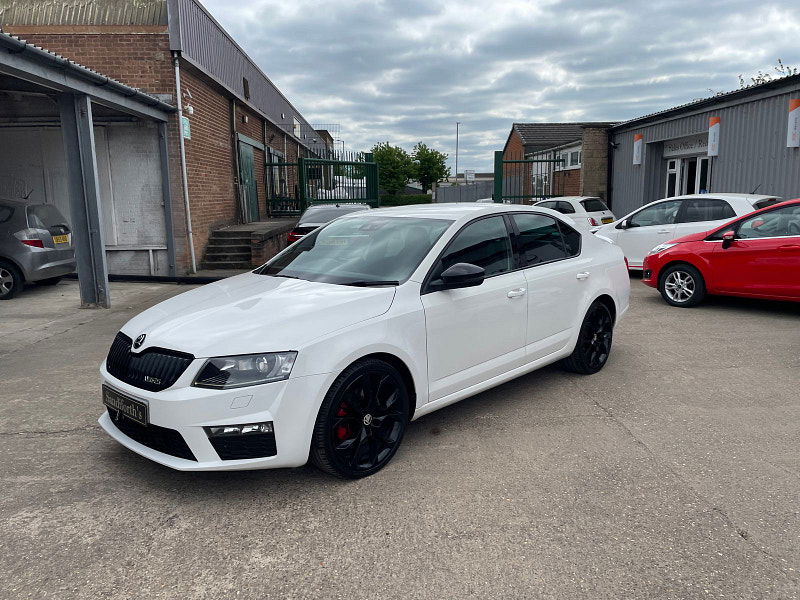 Skoda Octavia 2.0 TDI vRS Hatchback 5dr Diesel Manual Euro 6 (s/s) (SNav) (184 ps) 5dr Manual 2025