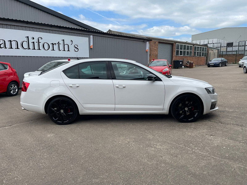 Skoda Octavia 2.0 TDI vRS Hatchback 5dr Diesel Manual Euro 6 (s/s) (SNav) (184 ps) 5dr Manual 2025