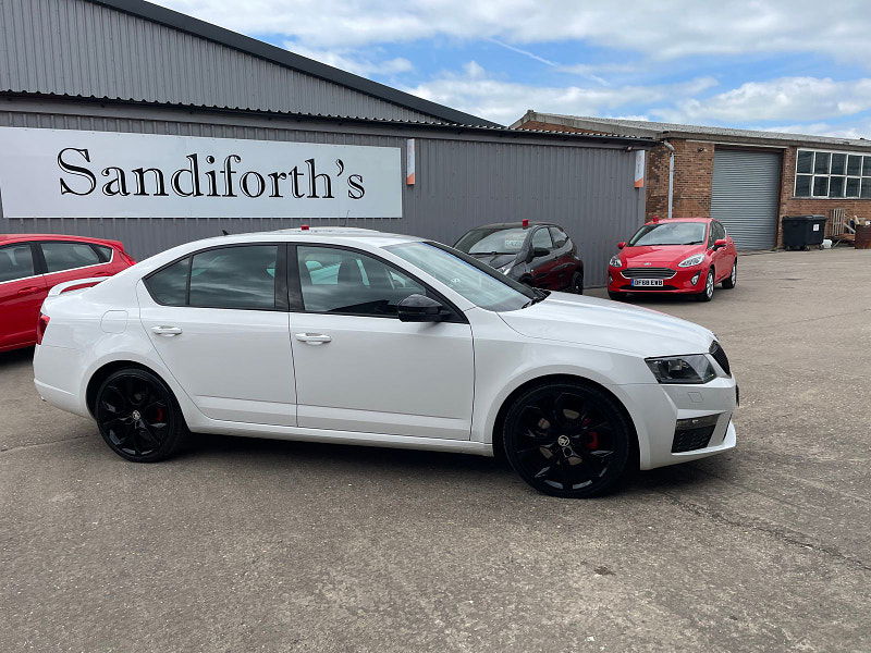 Skoda Octavia 2.0 TDI vRS Hatchback 5dr Diesel Manual Euro 6 (s/s) (SNav) (184 ps) 5dr Manual 2025