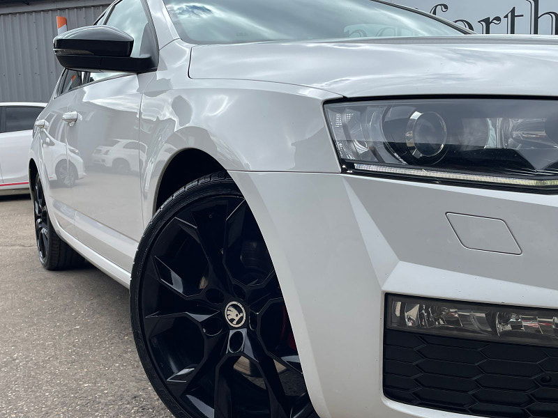 Skoda Octavia 2.0 TDI vRS Hatchback 5dr Diesel Manual Euro 6 (s/s) (SNav) (184 ps) 5dr Manual 2025