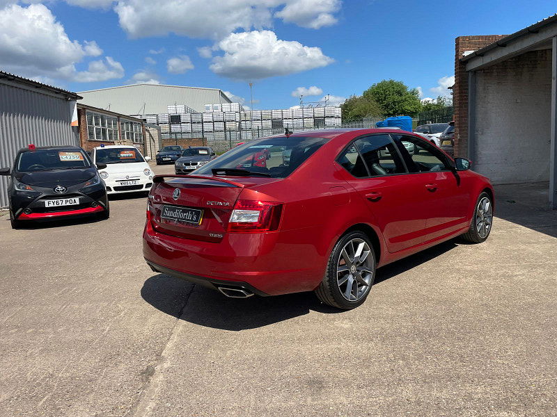 Skoda Octavia 2.0 TDI vRS Hatchback 5dr Diesel Manual Euro 6 (s/s) (SNav) (184 ps) 5dr Manual 2025