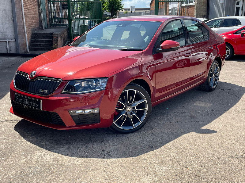 Skoda Octavia 2.0 TDI vRS Hatchback 5dr Diesel Manual Euro 6 (s/s) (SNav) (184 ps) 5dr Manual 2025