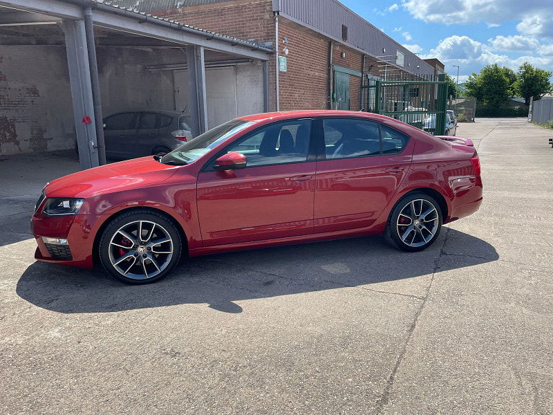 Skoda Octavia 2.0 TDI vRS Hatchback 5dr Diesel Manual Euro 6 (s/s) (SNav) (184 ps) 5dr Manual 2025