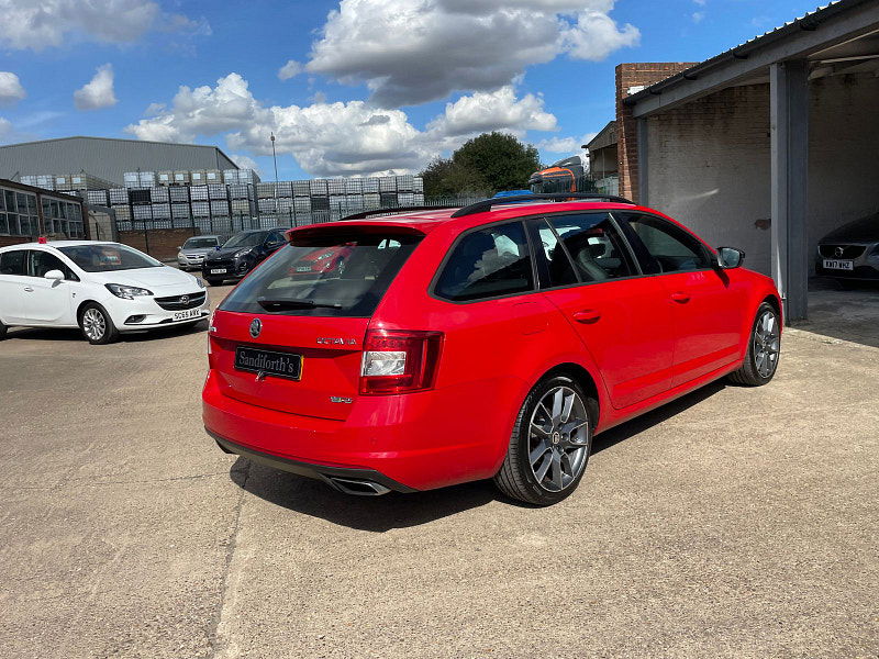 Skoda Octavia 2.0 TFSI vRS Estate 5dr Petrol Manual Euro 6 (s/s) (220 ps) 5dr Manual 2025