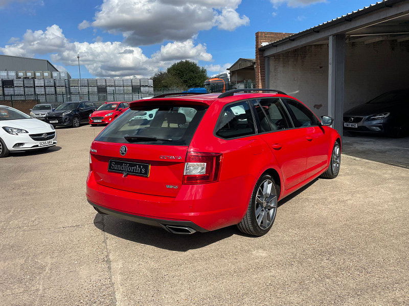Skoda Octavia 2.0 TFSI vRS Estate 5dr Petrol Manual Euro 6 (s/s) (220 ps) 5dr Manual 2025