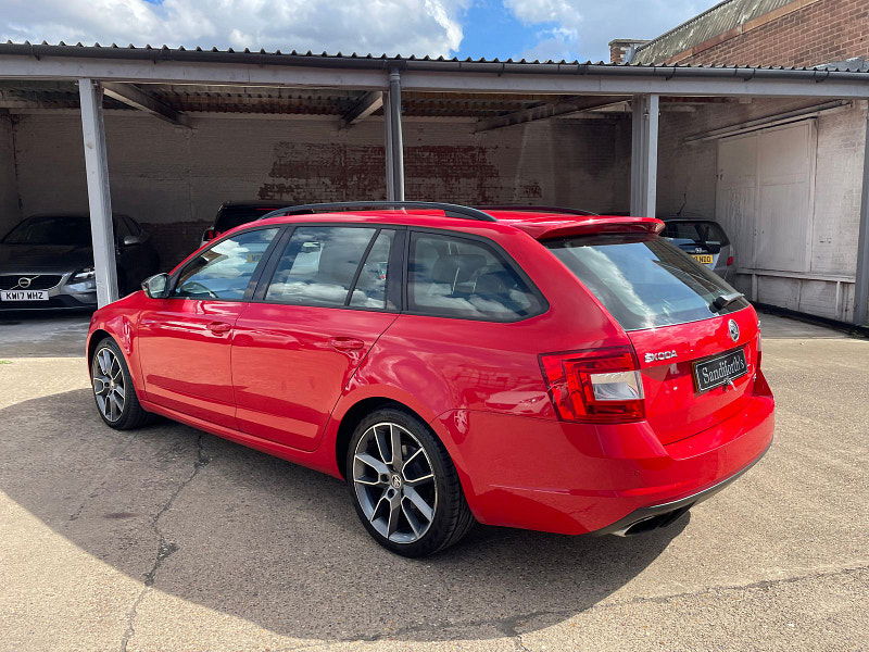 Skoda Octavia 2.0 TFSI vRS Estate 5dr Petrol Manual Euro 6 (s/s) (220 ps) 5dr Manual 2025