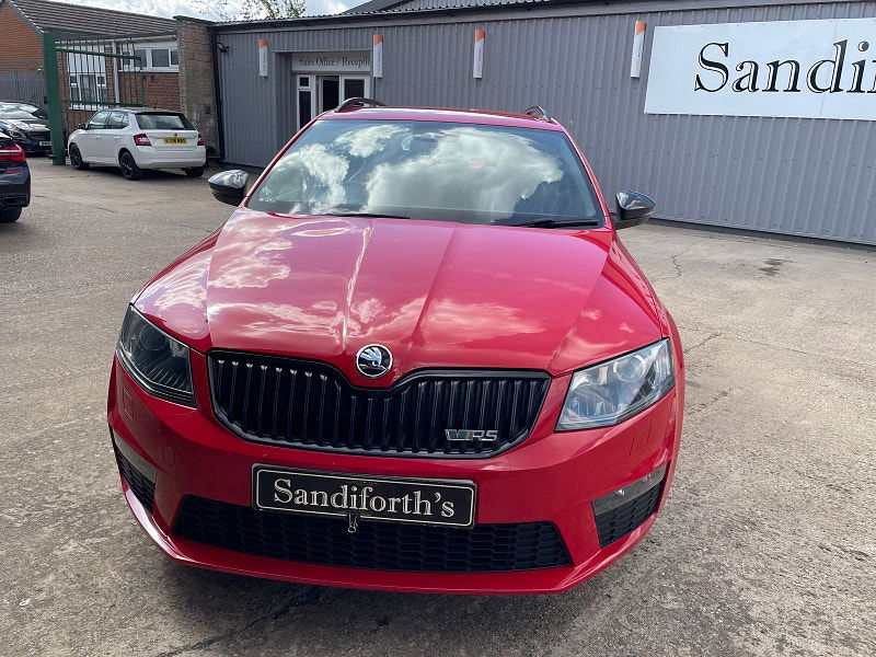 Skoda Octavia 2.0 TFSI vRS Estate 5dr Petrol Manual Euro 6 (s/s) (220 ps) 5dr Manual 2025
