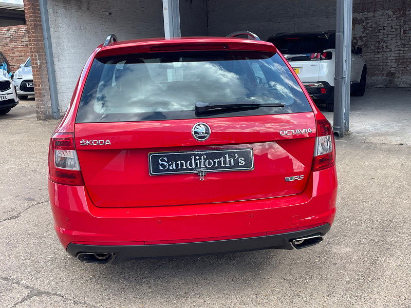 Skoda Octavia 2.0 TFSI vRS Estate 5dr Petrol Manual Euro 6 (s/s) (220 ps) 5dr Manual 2025