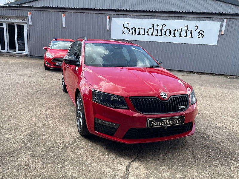 Skoda Octavia 2.0 TFSI vRS Estate 5dr Petrol Manual Euro 6 (s/s) (220 ps) 5dr Manual 2025