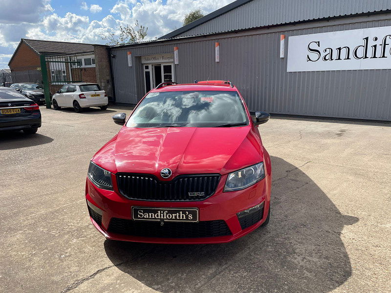 Skoda Octavia 2.0 TFSI vRS Estate 5dr Petrol Manual Euro 6 (s/s) (220 ps) 5dr Manual 2025