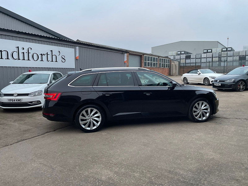 Skoda Superb 2.0 TDI SE L Executive Estate 5dr Diesel DSG Auto 6Spd Euro 6 (s/s) (190 ps) 5dr Automatic 2025