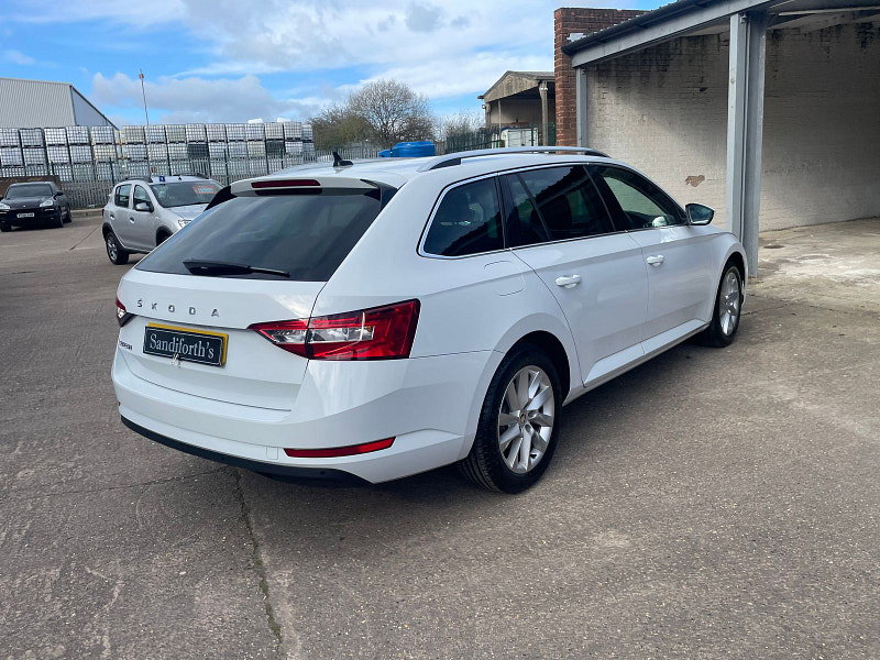 Skoda Superb 2.0 TDI SE Technology Estate 5dr Diesel DSG Euro 6 (s/s) (150 ps) 5dr Automatic 2026