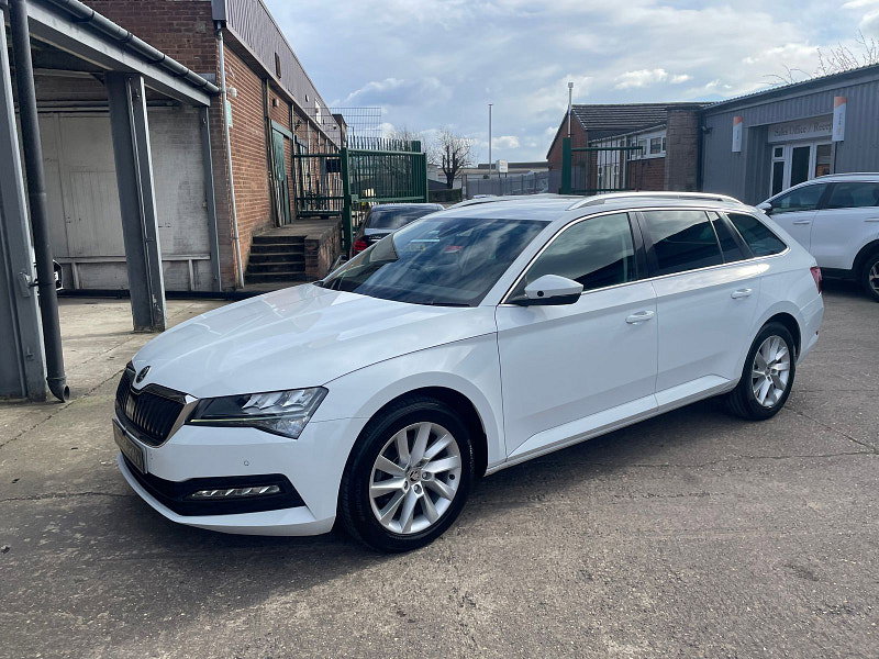Skoda Superb 2.0 TDI SE Technology Estate 5dr Diesel DSG Euro 6 (s/s) (150 ps) 5dr Automatic 2026