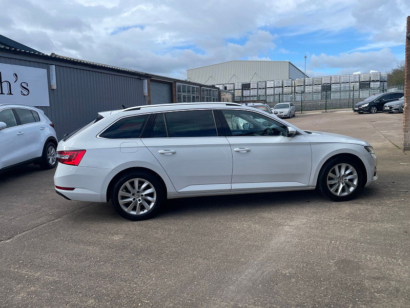 Skoda Superb 2.0 TDI SE Technology Estate 5dr Diesel DSG Euro 6 (s/s) (150 ps) 5dr Automatic 2026