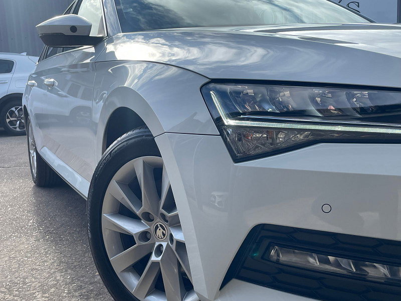 Skoda Superb 2.0 TDI SE Technology Estate 5dr Diesel DSG Euro 6 (s/s) (150 ps) 5dr Automatic 2026