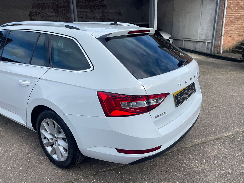 Skoda Superb 2.0 TDI SE Technology Estate 5dr Diesel DSG Euro 6 (s/s) (150 ps) 5dr Automatic 2026