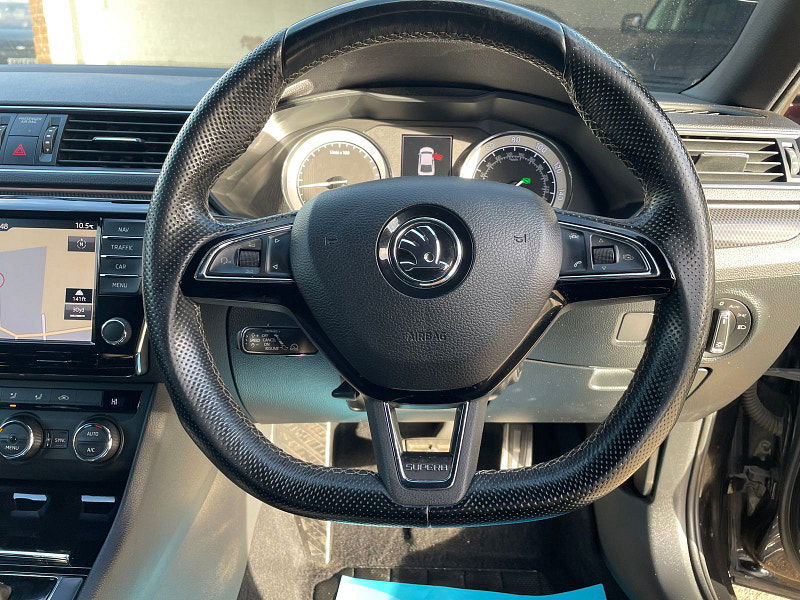 Skoda Superb 2.0 TDI SportLine Hatchback 5dr Diesel DSG Euro 6 (s/s) (150 ps) 5dr Automatic 2025