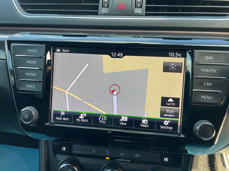 Skoda Superb 2.0 TDI SportLine Hatchback 5dr Diesel DSG Euro 6 (s/s) (150 ps) 5dr Automatic 2025