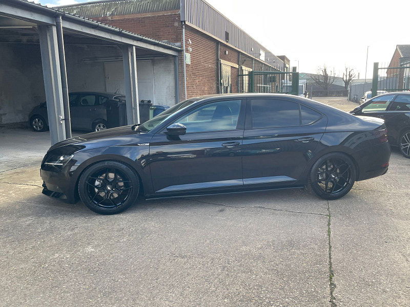 Skoda Superb 2.0 TDI SportLine Hatchback 5dr Diesel DSG Euro 6 (s/s) (150 ps) 5dr Automatic 2025