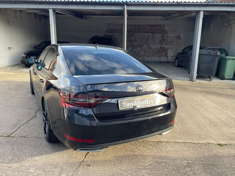 Skoda Superb 2.0 TDI SportLine Hatchback 5dr Diesel DSG Euro 6 (s/s) (150 ps) 5dr Automatic 2025