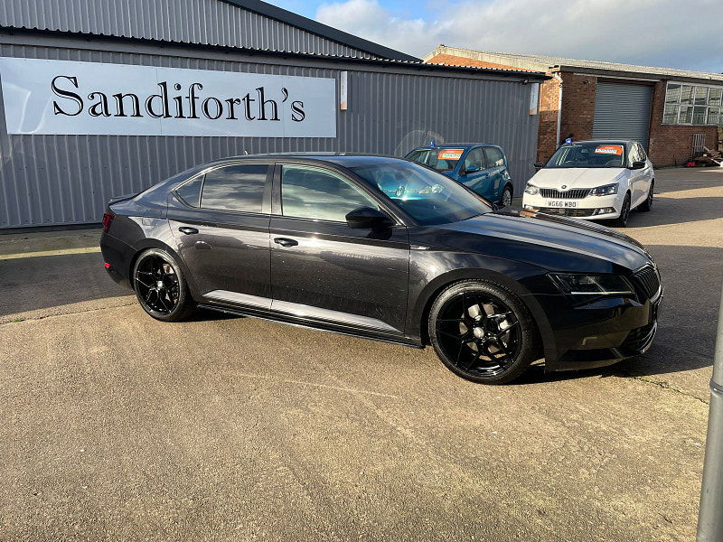 Skoda Superb 2.0 TDI SportLine Hatchback 5dr Diesel DSG Euro 6 (s/s) (150 ps) 5dr Automatic 2025