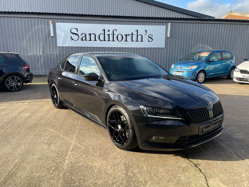 Skoda Superb 2.0 TDI SportLine Hatchback 5dr Diesel DSG Euro 6 (s/s) (150 ps) 5dr Automatic 2025