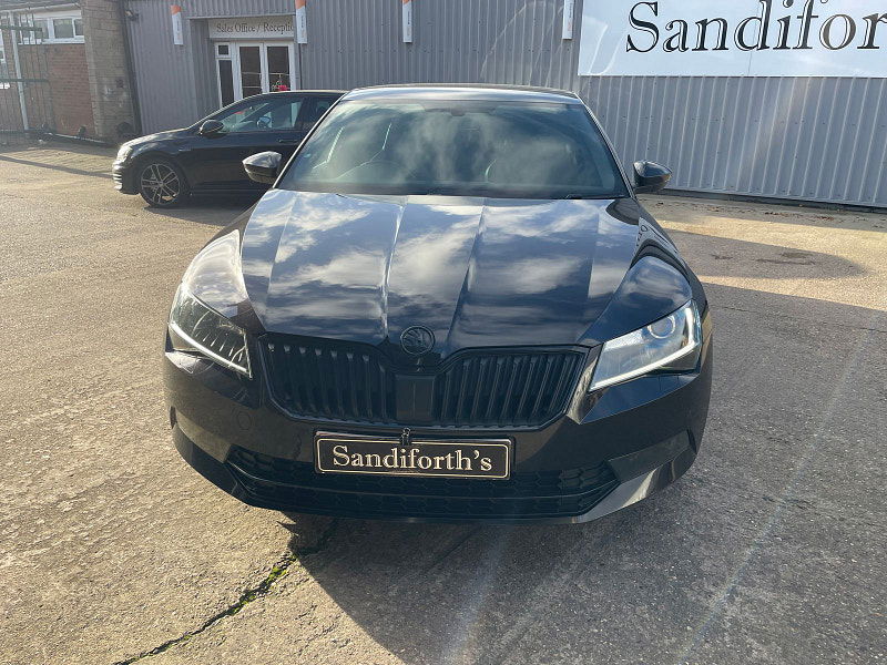 Skoda Superb 2.0 TDI SportLine Hatchback 5dr Diesel DSG Euro 6 (s/s) (150 ps) 5dr Automatic 2025